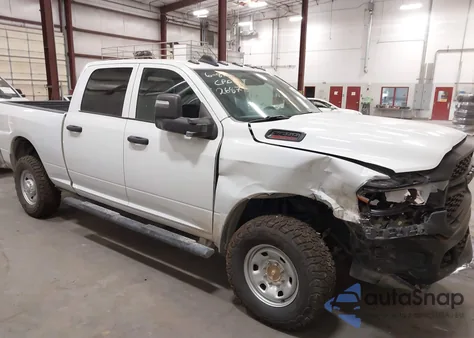 2023 Ram 2500 Tradesman 4X4 6'4 Box z USA, uszkodzony, nr VIN 3C6UR5CJ3PG558687